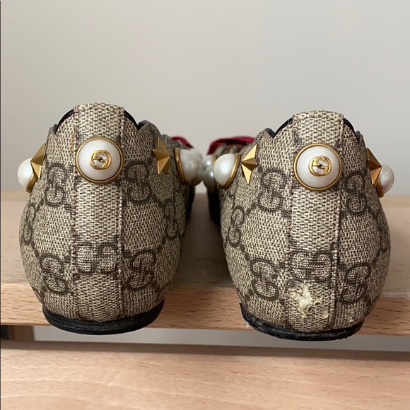 Gucci Flats with Receipt and Dust Bag - Picture 7 of 14